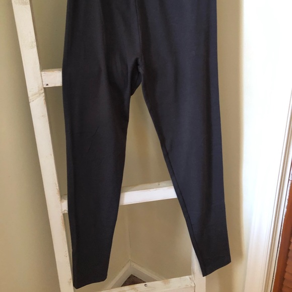 NWT Leggings - Picture 2 of 5